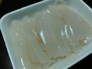 テナシイカ(ヤリイカ)刺身