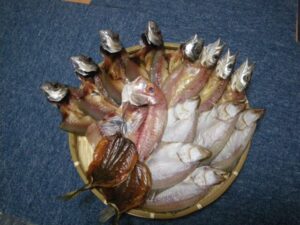 真空冷凍 白ハタの一夜干し 15 位 ５匹入り 宅配サービス