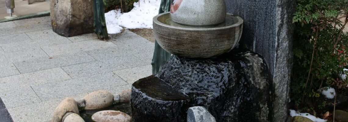 水木ロード妖怪神社