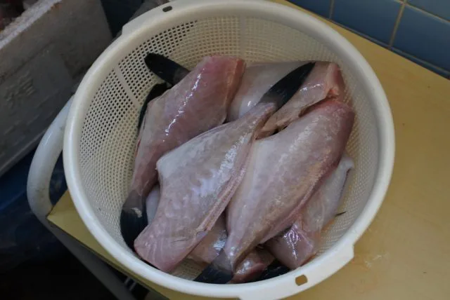 ウマヅラハギ 肝が絶品 ちり鍋 刺身 でどうぞ 境港新鮮鮮魚通販