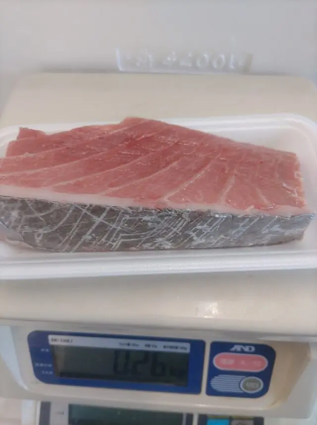 境港産本マグロ （クロマグロ） 腹身 （ 大トロ ） 生 ブロック - かやの鮮魚店