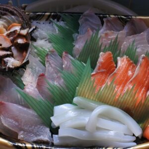 ５種（サザエ、スズキ、鯛、境港サーモン、甲イカ）