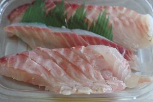 イサキのお刺身（白身魚）