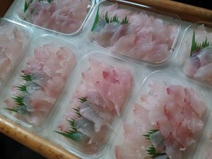 石鯛 イシダイのお刺身