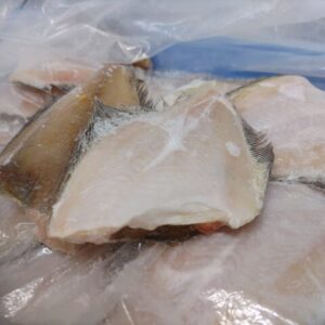 エテカレイ　ドレス